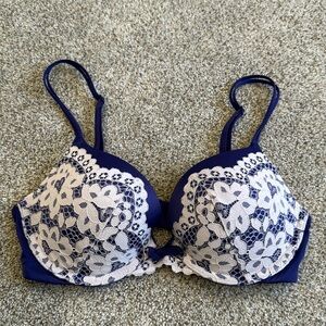 NWOT Victoria’s Secret Very Sexy Push Up Bra